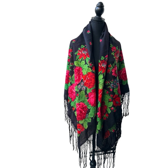 Accessories - Vintage Pavlovo Posad Wool Shawl with Wool Fringe - Bright Floral Design